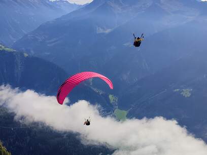 Pragleiten im Sommer - Flugtaxi Mayrhofen, Zillertal - Paragleiter Tandemflüge